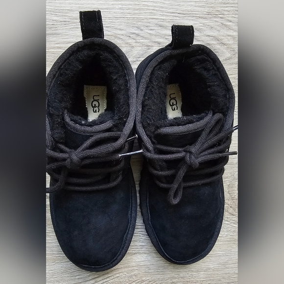 UGG Neumel Black Suede Lace-Up Boots – Women’s Size 7 - Picture 6 of 12